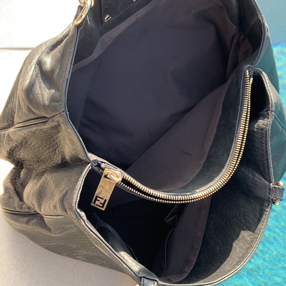 Authentic FENDI Black Leather Mia Hand Bag Purse - Picture 6 of 9